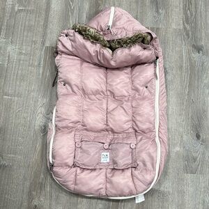 7 A.M. Enfant Paris New York stroller seat cover